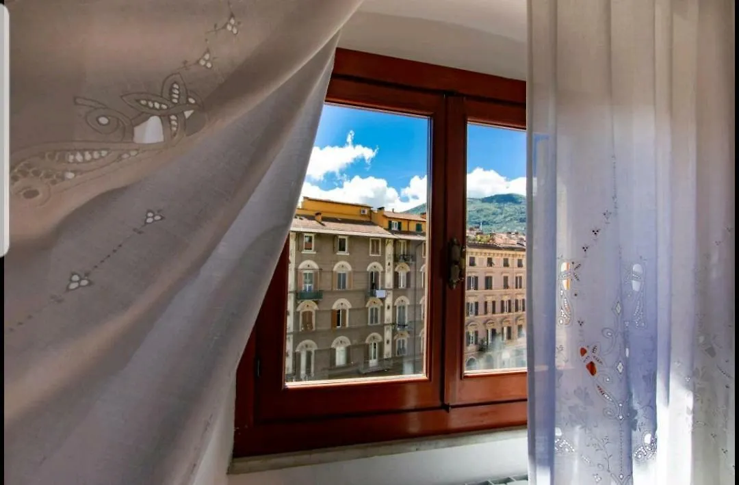 Rina'S House La Spezia Daire İtalya